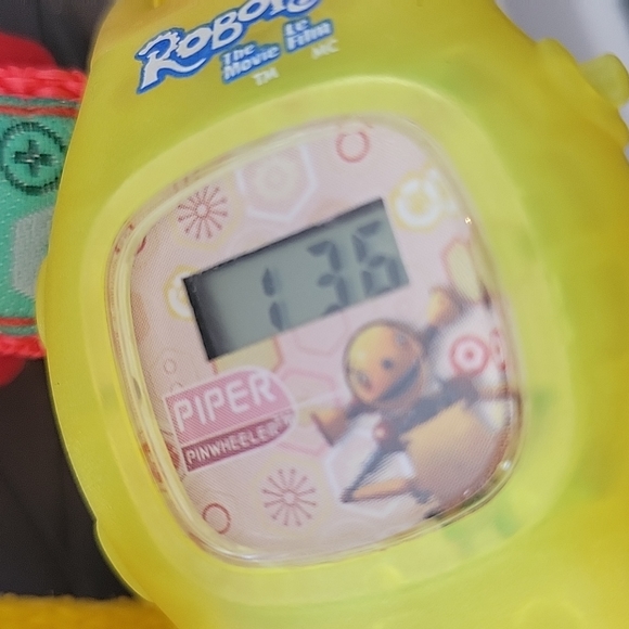 Lot of 3 VINTAGE KELLOGG'S ROBOTS THE MOVIE FENDER & Piper CHARACTER WRISTWATCH - Picture 7 of 9